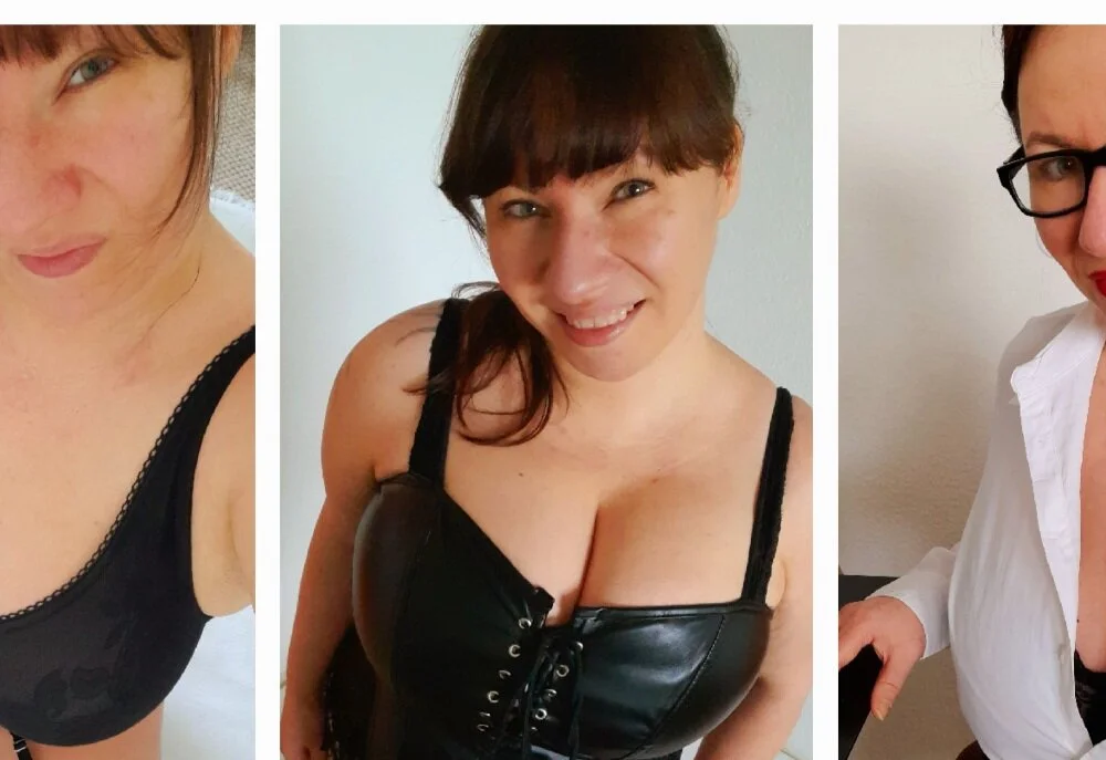 SabrinaHot93n Offline XXX chat
