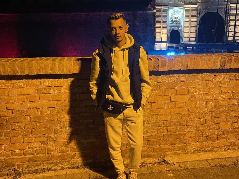 Chat XXX offline de Yourteen