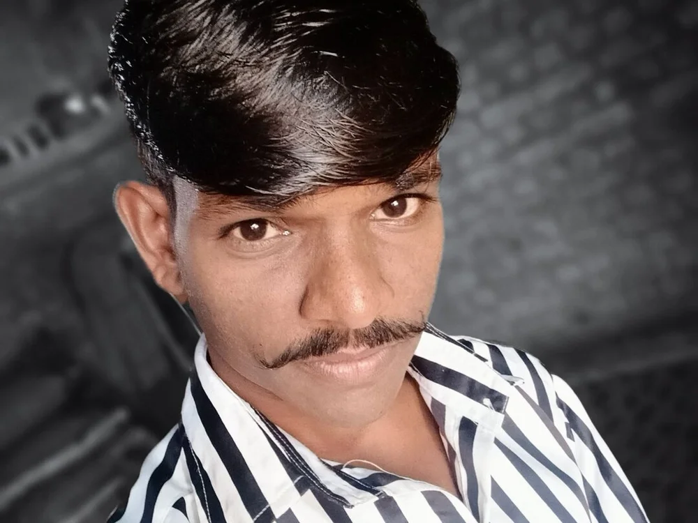 sanju214521 Chat XXX offline