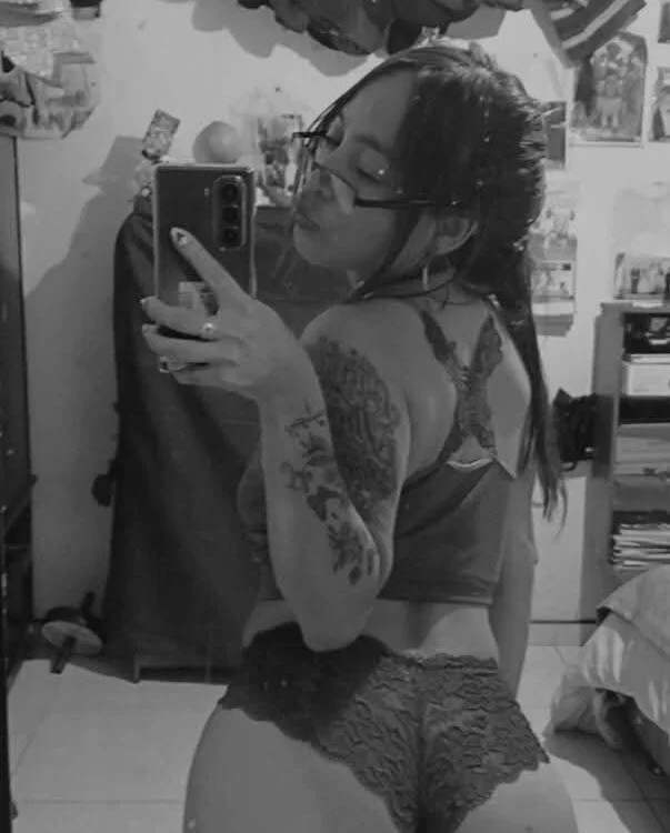 Vaiolett_smith_ offline chatrum