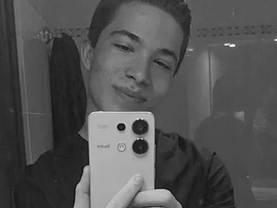 Gabriel200827 Male White Free Webcam Striptease