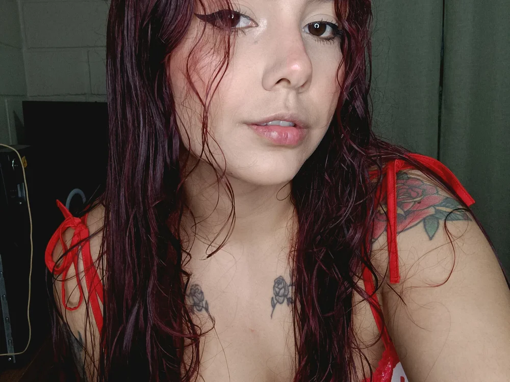 LittleSofi's Offline Chat Room