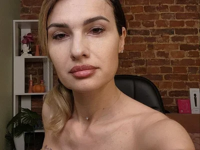 Adele_Novak