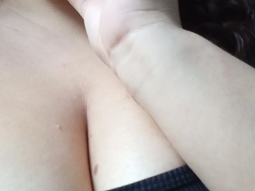 Rene_castillo2320n Offline XXX chat