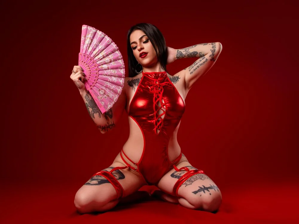 Offline XXX chat MeganDraco_