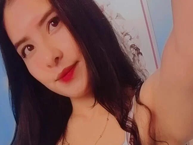 victoria_hernandez_t_ offline XXX-chatje