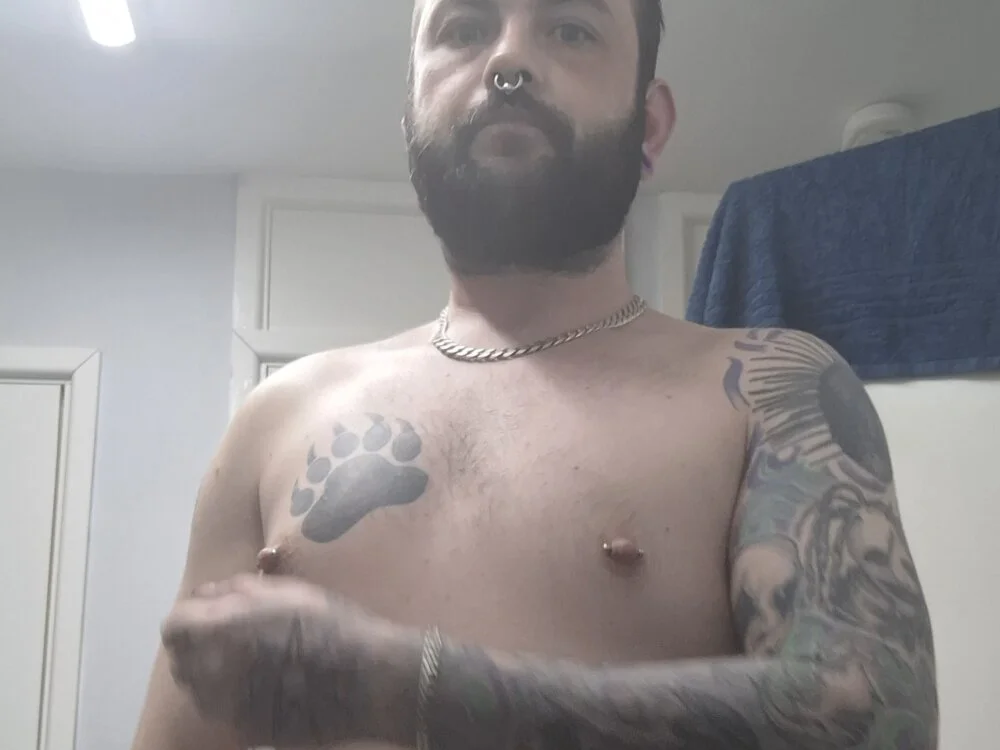 Офлайн-чат XXX HottishVampire1