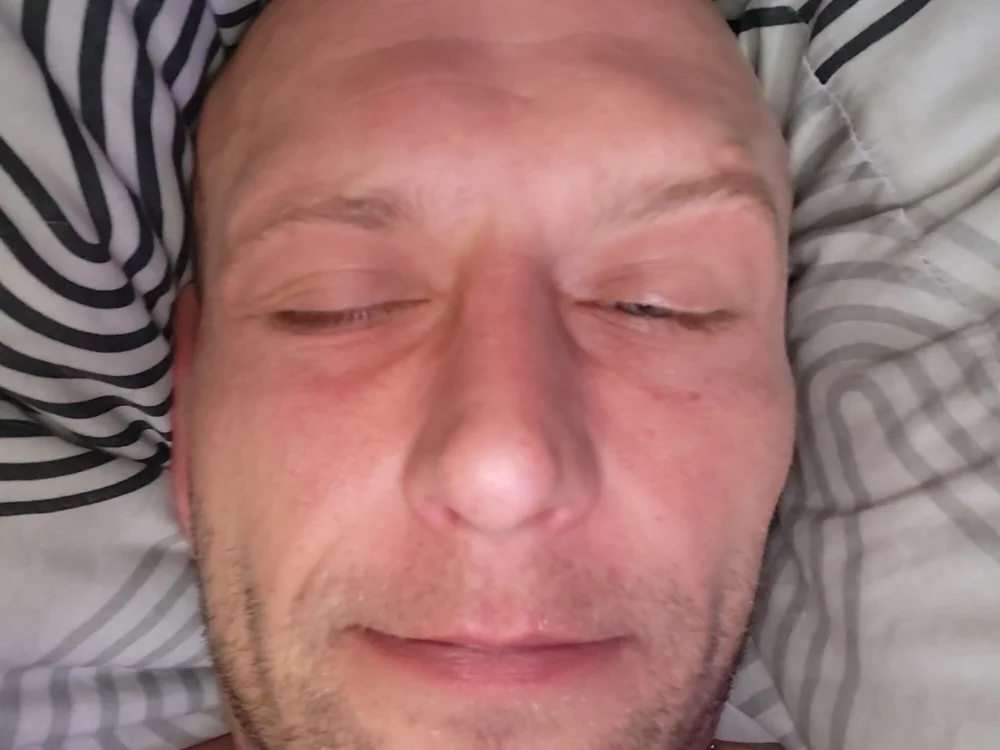 Jacek999944's Offline Chat Room