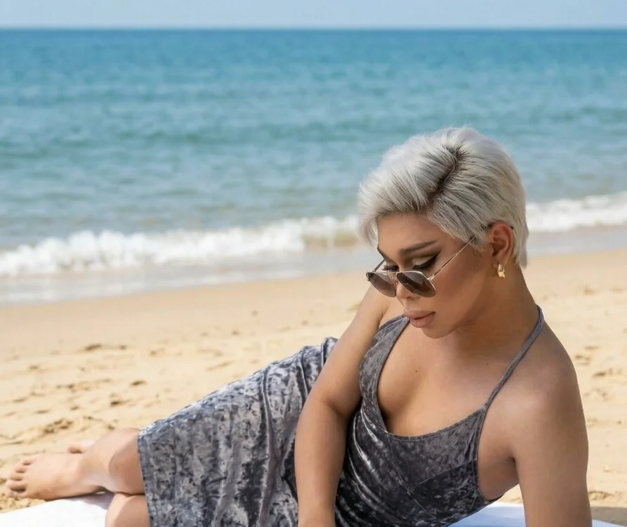 the_girl_of_jamesbond Chat XXX Ngoại tuyến