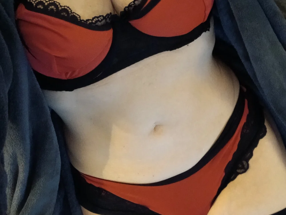 sexymilena9 Adlı Modelin Çevrimdışı XXX Sohbeti