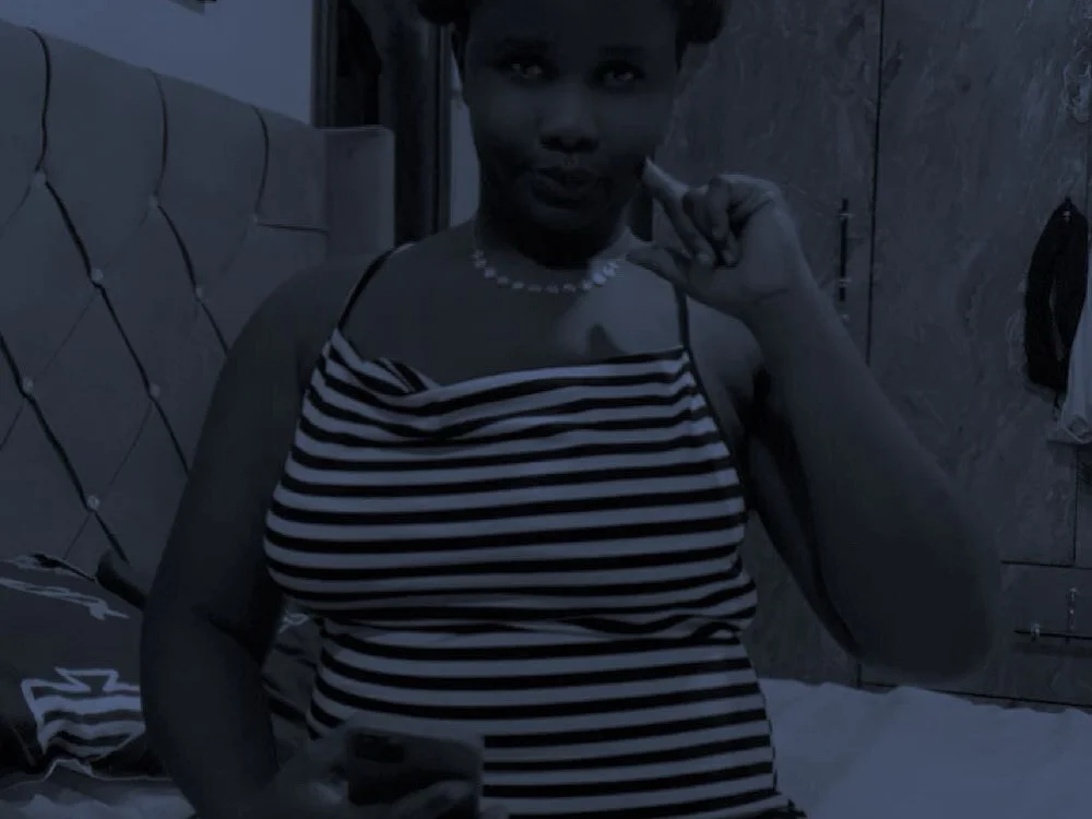Tessa_1 offline chatrum