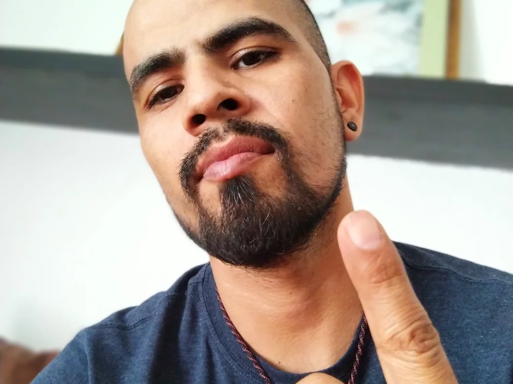 daddyserch0's Offline XXX Chat