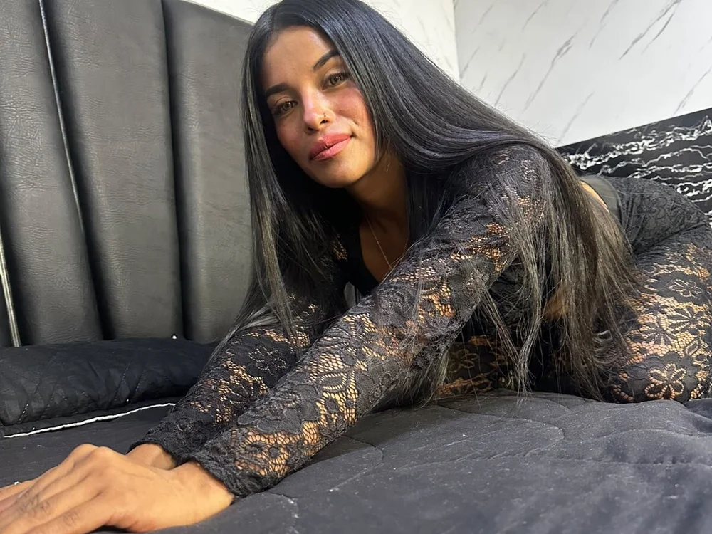 IvvannaGrey cover photo