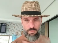 ksalputariajp's Offline Chat Room