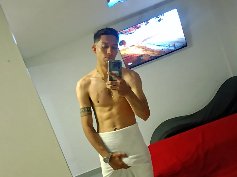 Chatroom XXX hors ligne de Clevetv