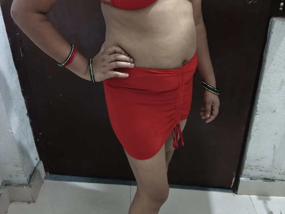 Cute_riya19's most recent online preview