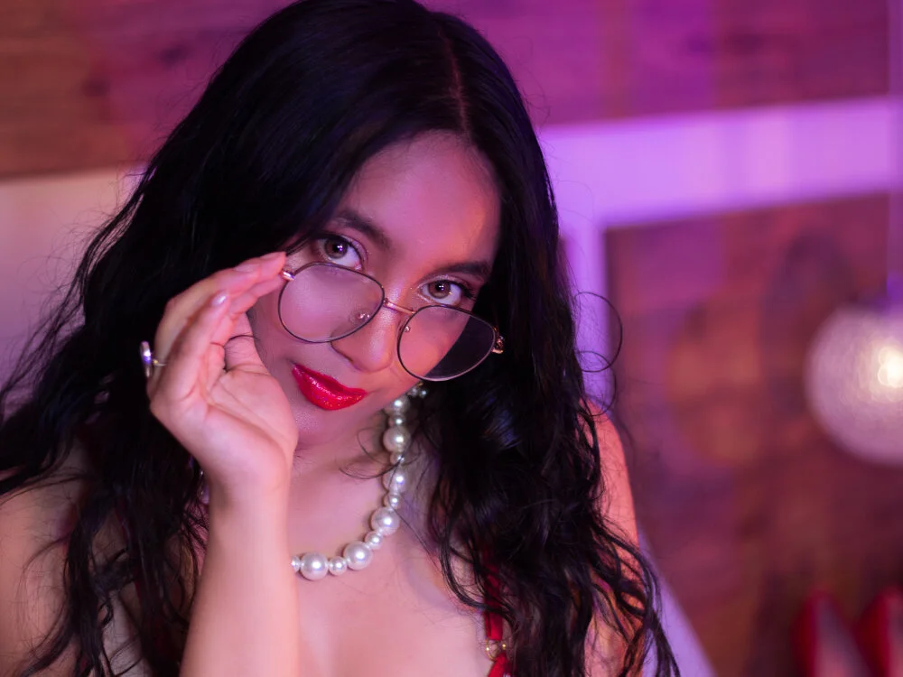 Emilyblussh offline XXX-chat