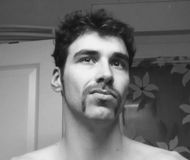 J-erom's Offline Chat Room