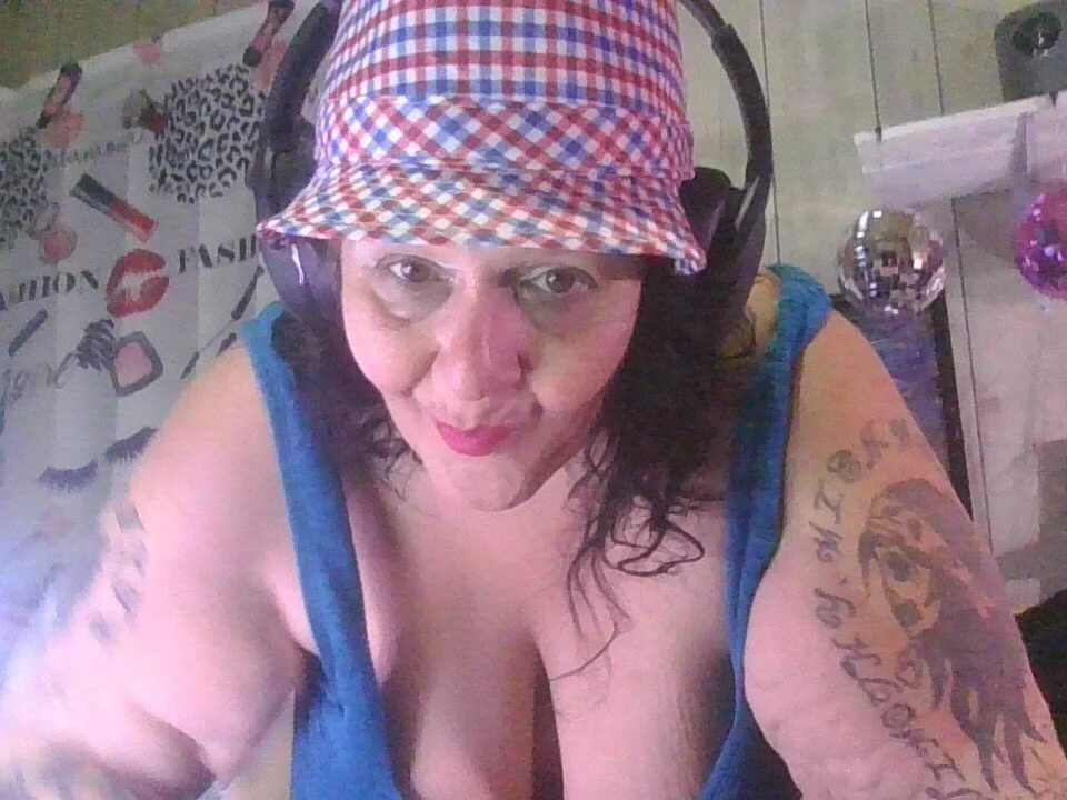 HERCULESnVENUS' Offline XXX Chat