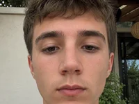 Axel_20's webcam live show