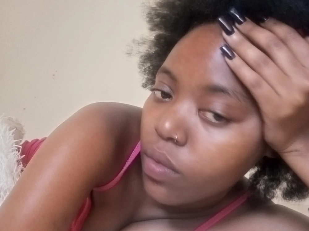 Nova_ebony's Offline XXX Chat