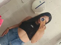 Violet_Bloom's webcam live show