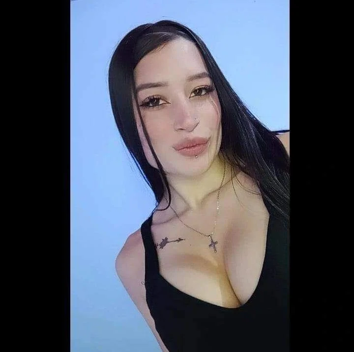 Laira_scott's Offline XXX Chat