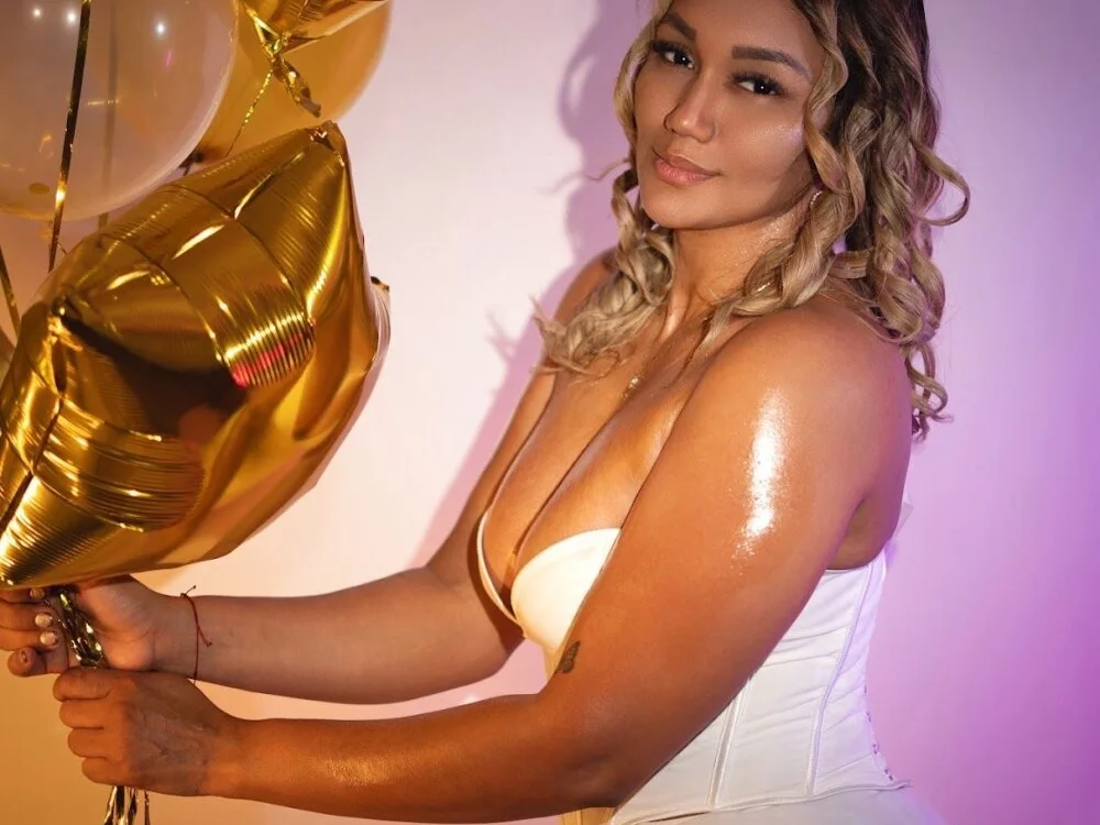 dalila_salazar offline XXX-chat