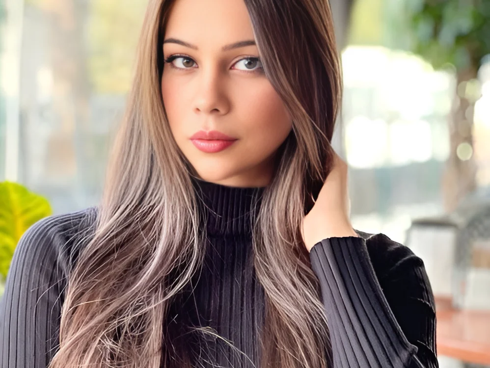 PollyEllender's Offline Chat Room