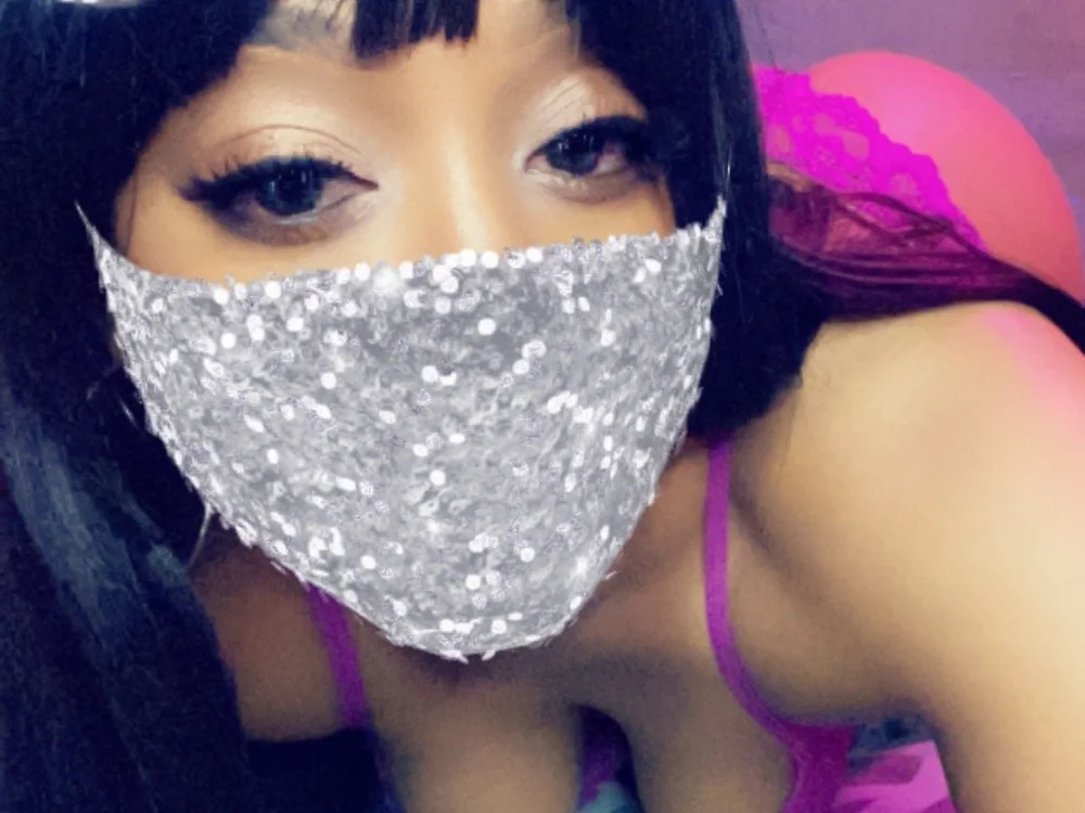 MistyAngel99's Offline XXX Chat