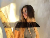 ValeryRoyale's Offline Chat Room