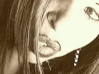 Chat +18 de LauraMallioni ao vivo