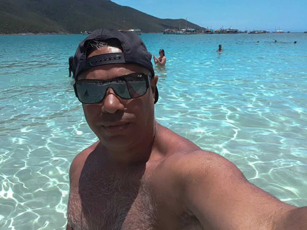 แชท XXX ออฟไลน์ของ MorenoBrazil69