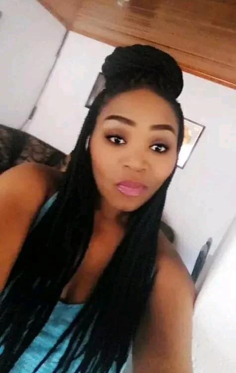 AfricanDoll15's Offline XXX Chat