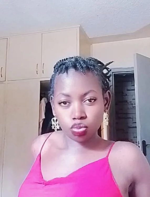 Nyaralego's most recent online preview