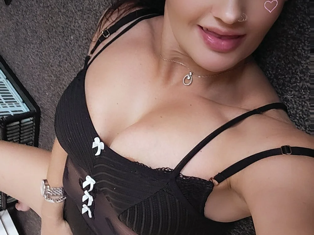 _sassy_desire_ Offline XXX Chat