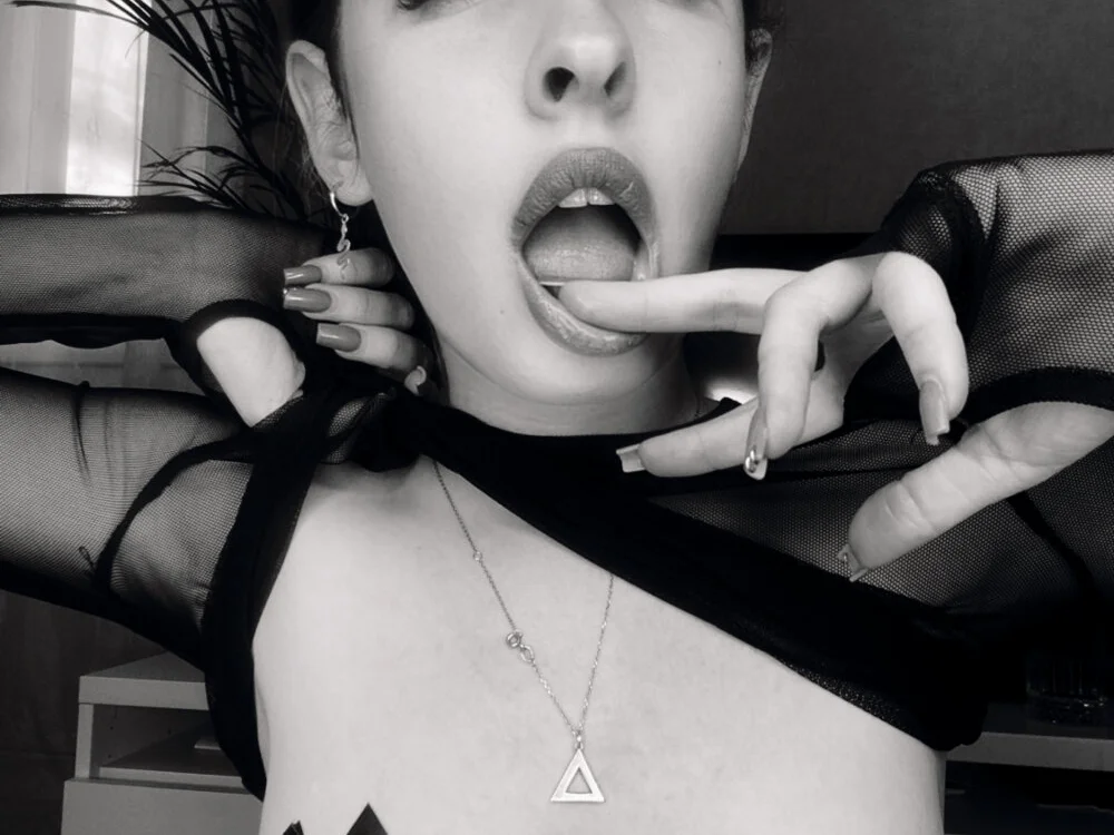 Offline XXX chat MollyBer