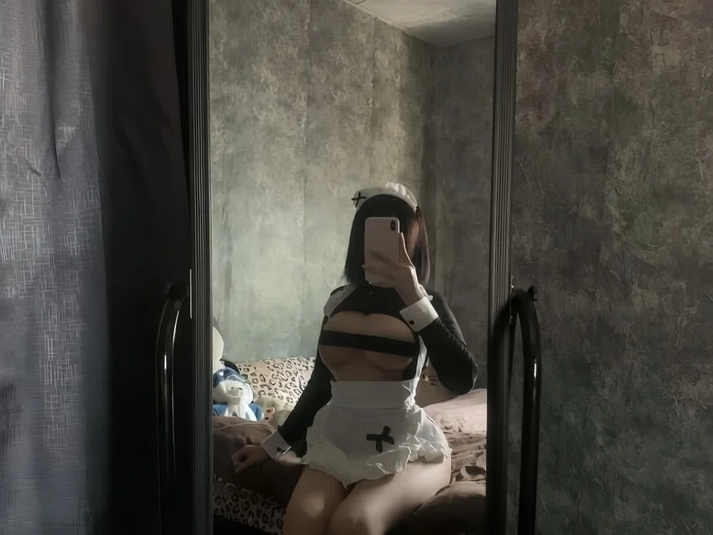 SharonVinyard's Offline XXX Chat