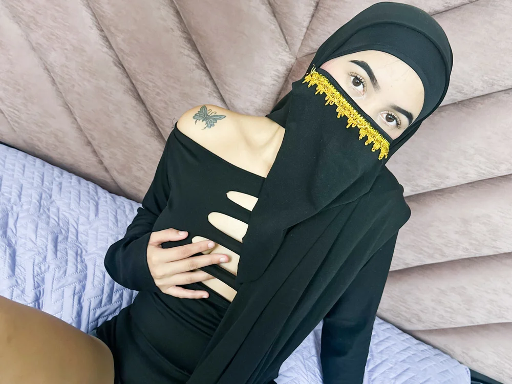 Dalila_Jabal's Offline XXX Chat