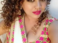 ZOYA_KHAN-123