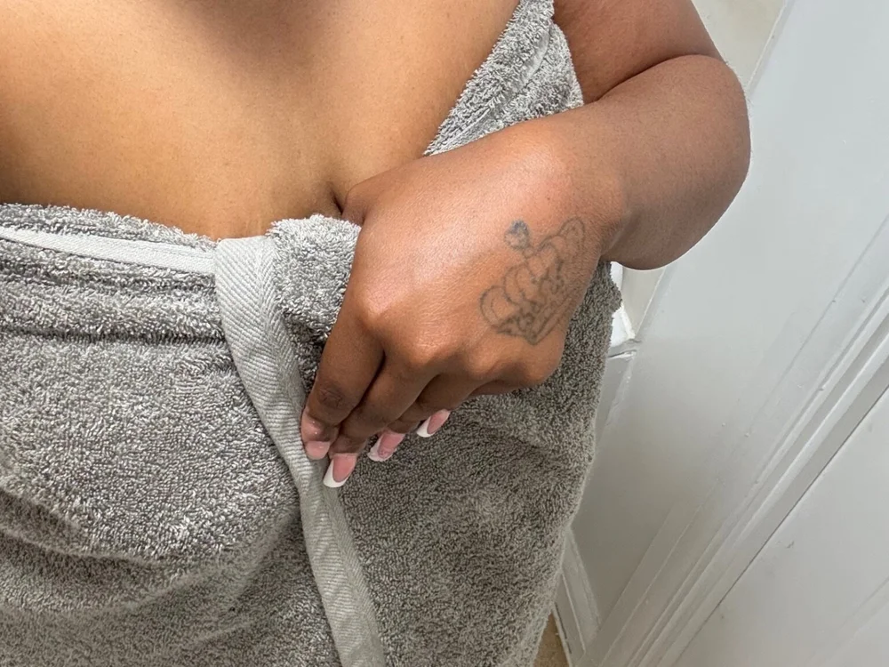 CurvyPrincessNae's Offline Chat Room