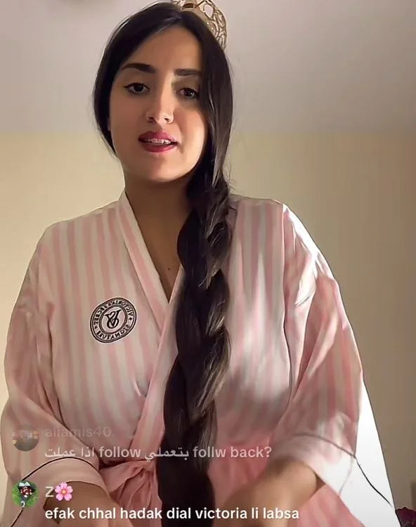 maria_sexy199's Offline XXX Chat