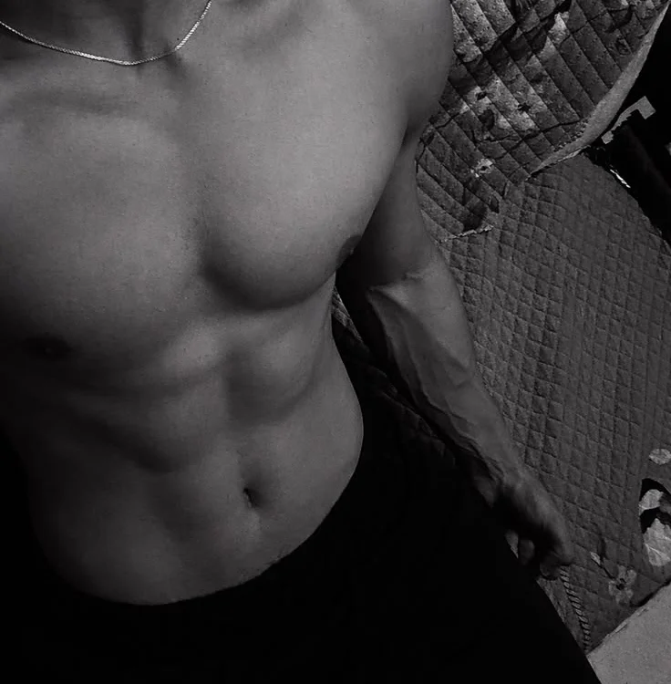 horny_boy102's most recent online preview