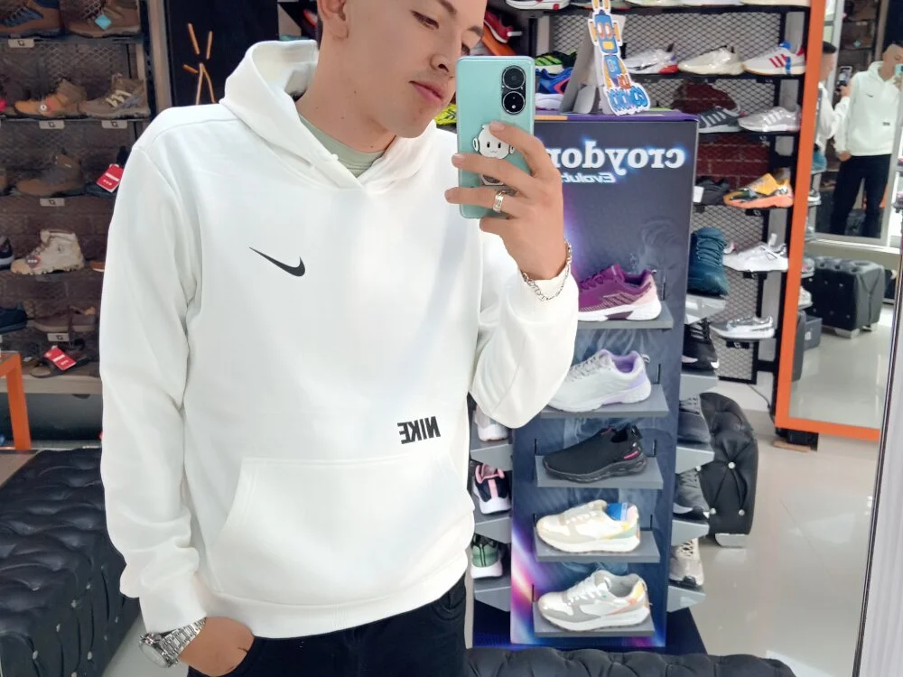 Alex_Hot99 离线XXX聊天