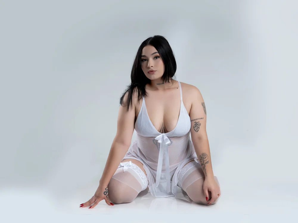 MegannShine offline chatrum