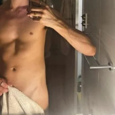 Chat +18 off-line de hornytamilboy05
