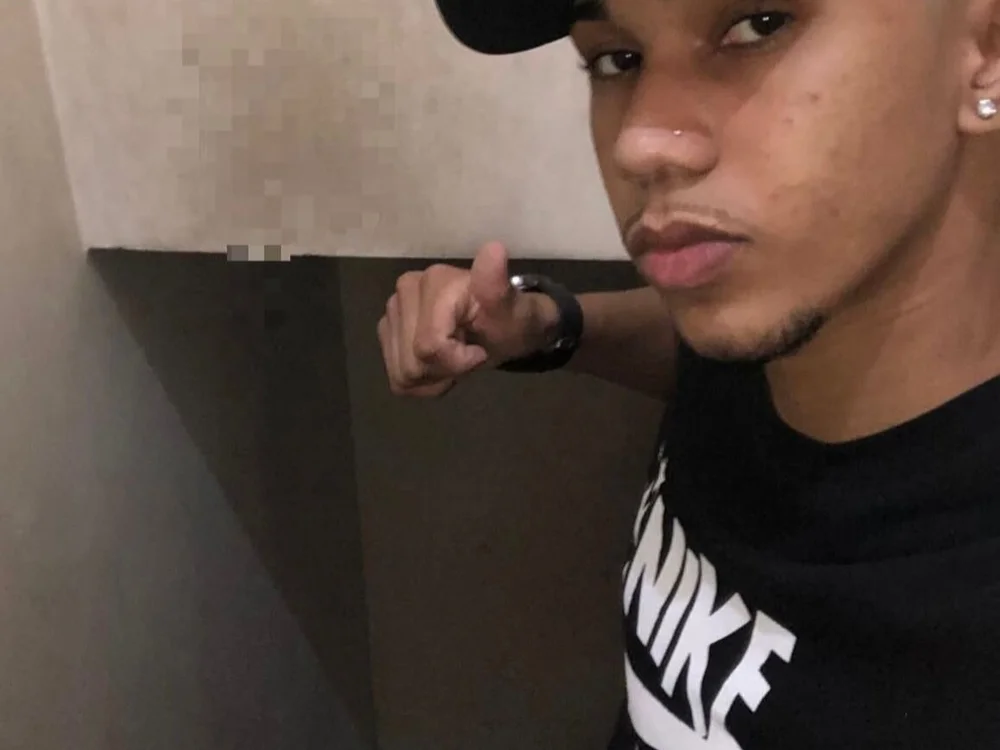 Czat XXX offline – Tylershiv09_