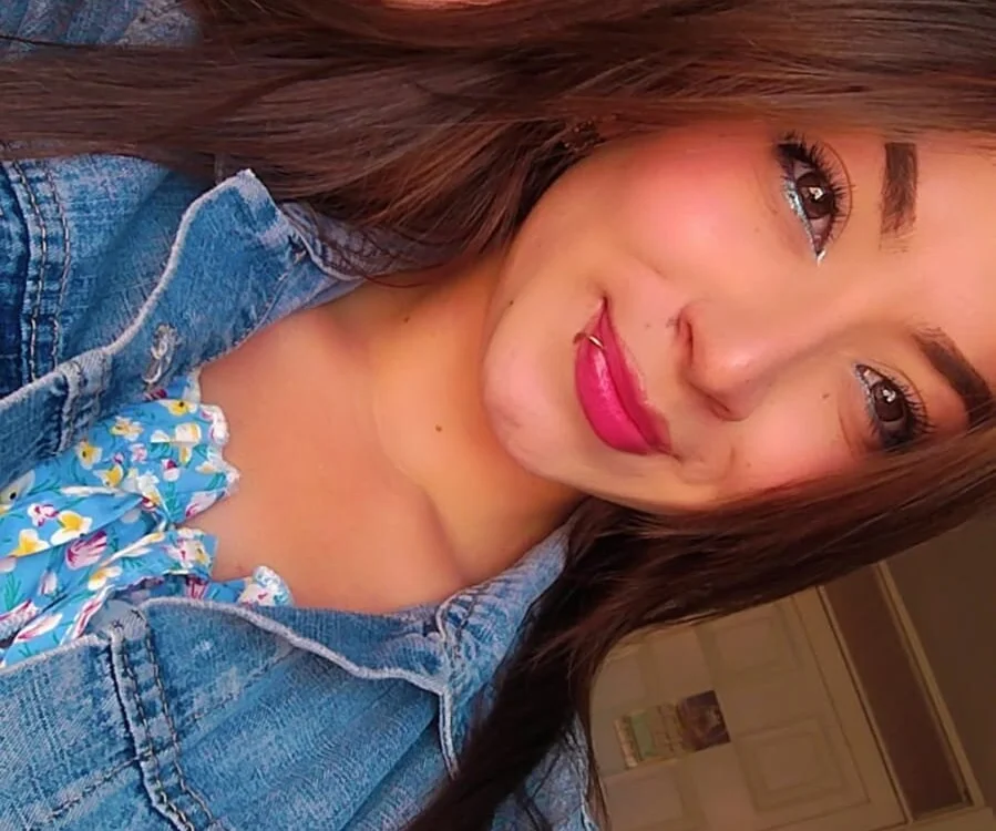 angel_noir1n Offline XXX chat