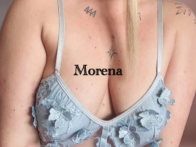 Morena_B on StripChat