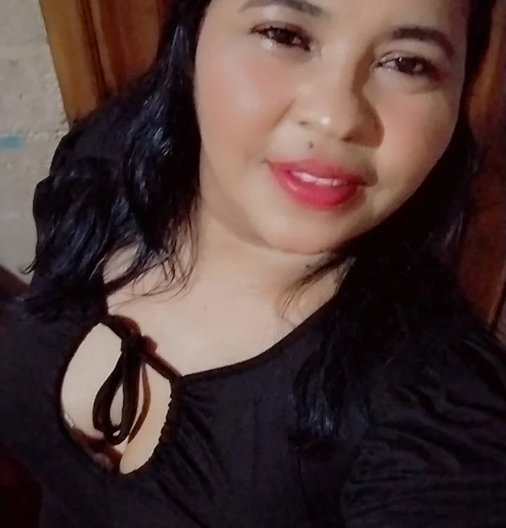 Nikysthayler_ offline chatrum